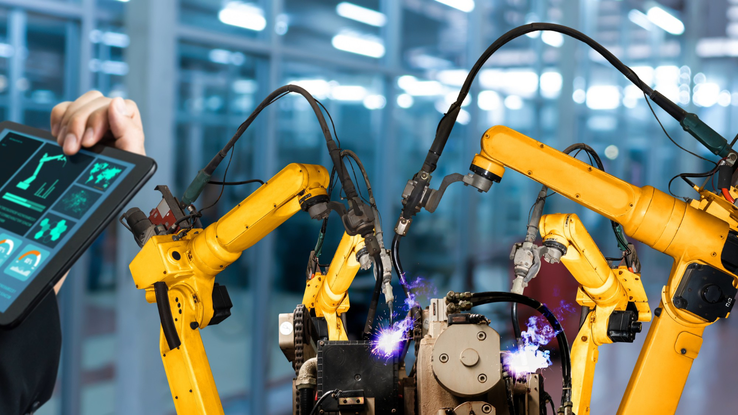 W jaki sposób roboty przemysłowe mogą wspierać rozwój firmy?